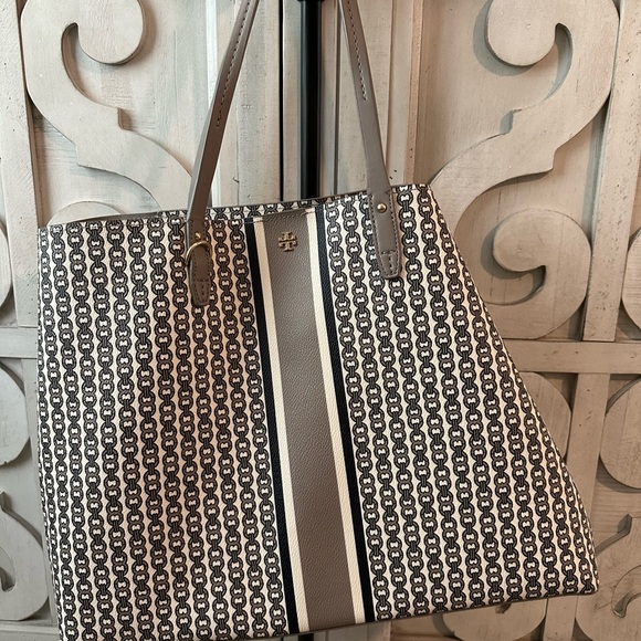 Tory Burch Tote - Picture 8 of 8